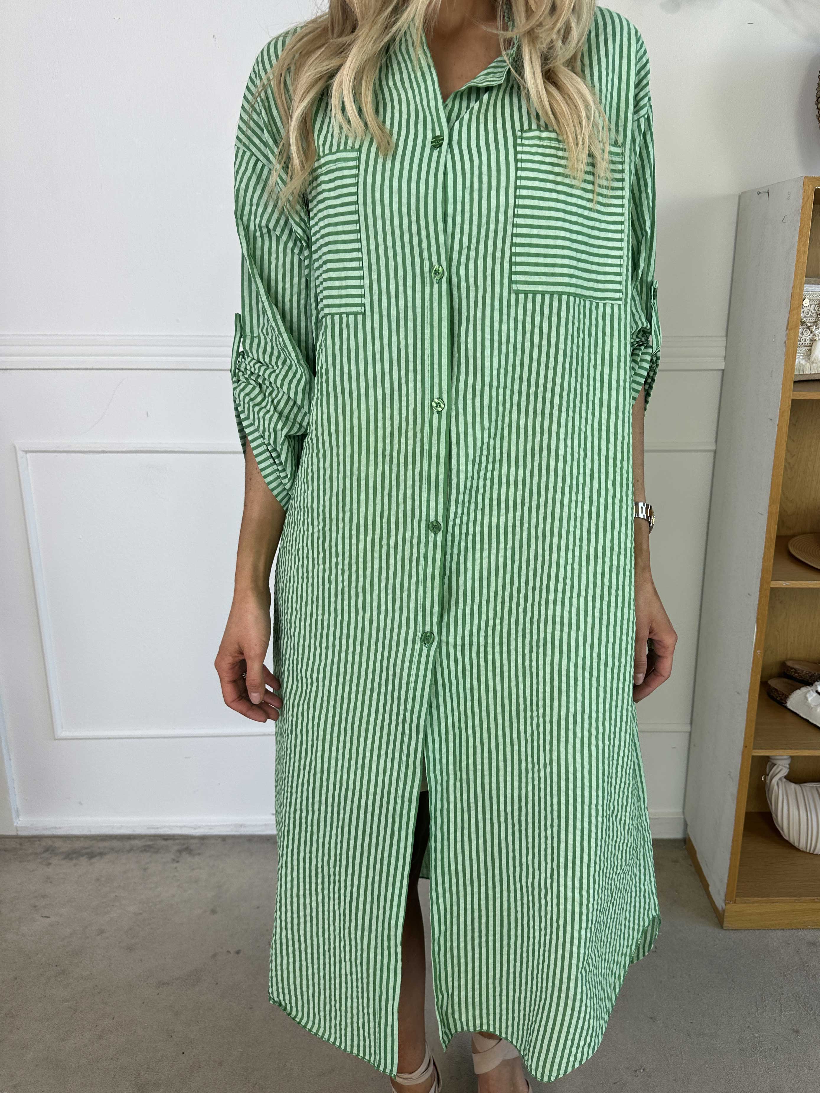 Irena - Långrandig skjorta i ström och vågigt tyg